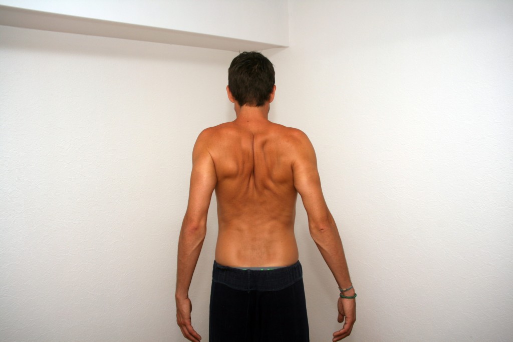 4. Mobilisation des omoplates Masseur Kinésithérapeute Etienne RICHARD